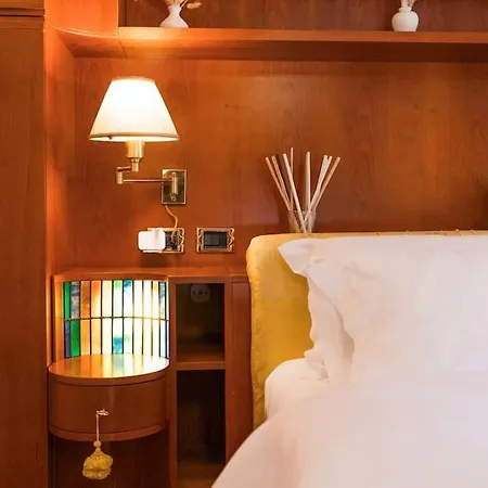 Carbonesi Luxury - Centro Storico Apartment Bologna