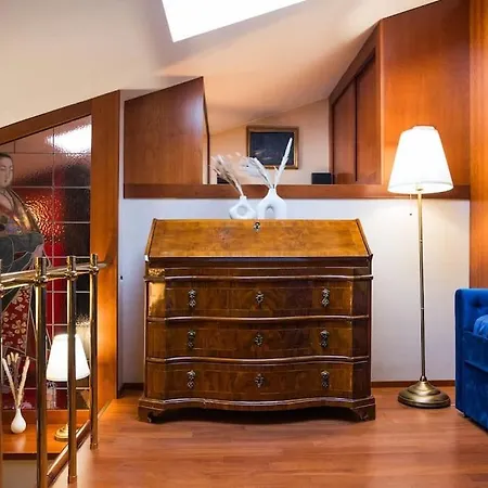 Carbonesi Luxury - Centro Storico Apartment Bologna